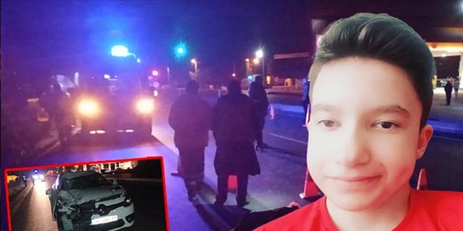 Otomobilin çarptığı dede ve torunu öldü