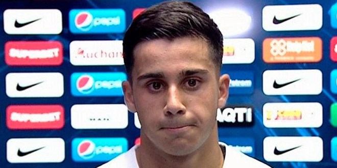 A milli takım maçında sahaya çıkan en genç Avrupalı futbolcu oldu