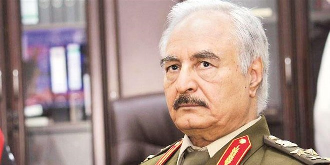 Libya'da Hafter, Başkanlık seçimi için adaylığını ilan etti