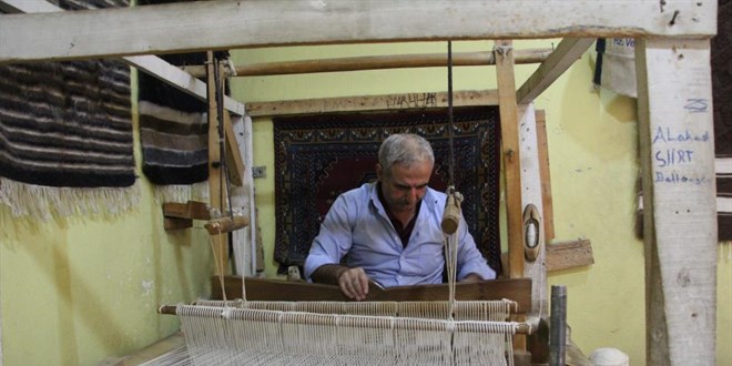 Bir zamanlar bacasız fabrikaydı, şimdilerde teknolojiye direniyor