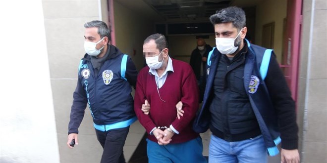 Tartıştığı kızını boğazını keserek öldürüp kendini ihbar etti