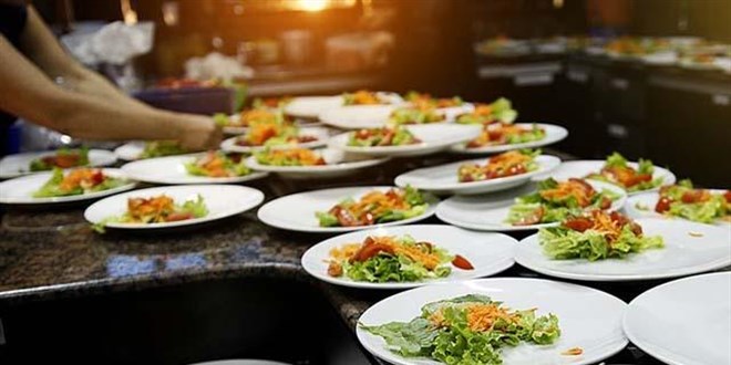 Pandemide açık büfe restoranlarda israf yüzde 40 azaldı