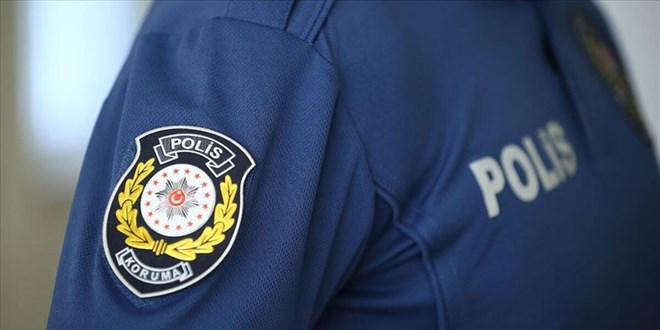 Siyasetçiye ait kişisel verileri paylaşan polis memuru görevden uzaklaştırıldı