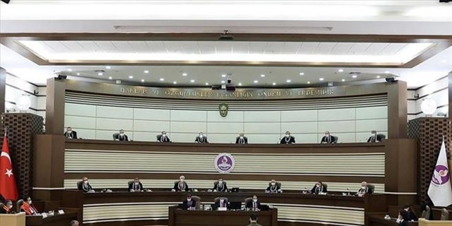 FETÖ'cü 4 eski Yargıtay üyesi için hapis istemi