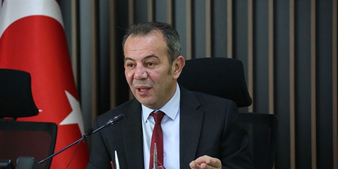 CHP'de 'Tanju Özcan' ve 'Alim Karaca' kararı ertelendi