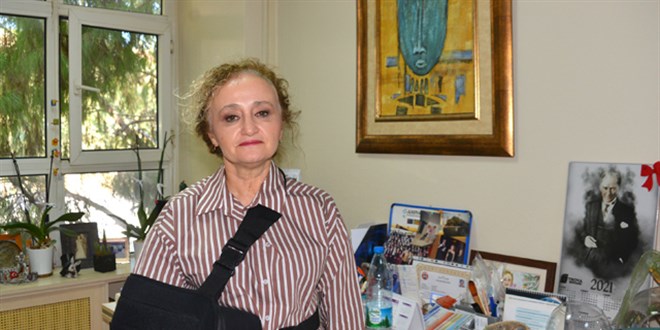 Prof. Dr. Taşova: HIV devam eden pandemi, Covid'den farkı yok