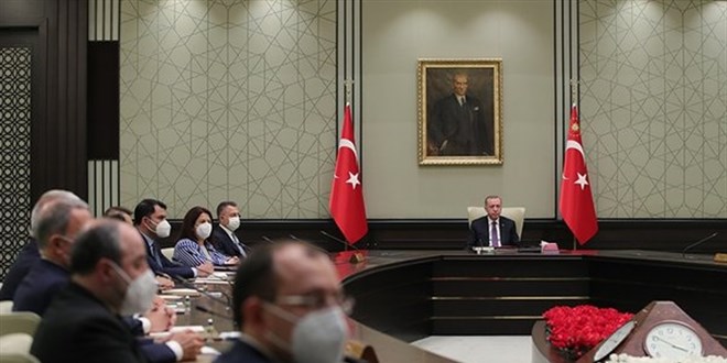 Ekonominin yeni yol haritası: Risk var ama fırsat daha büyük