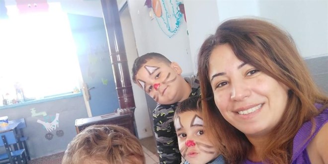 Azmin ismi Yeşim öğretmen: Engelleri aştı, 3 üniversite bitirdi