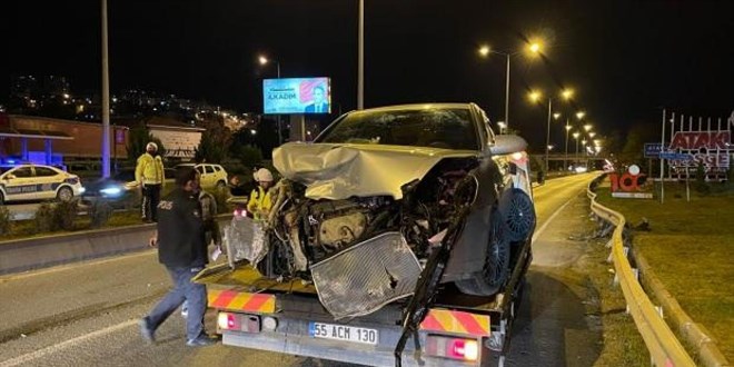 Samsun'daki trafik kazasında 5'i sağlık çalışanı 7 kişi yaralandı