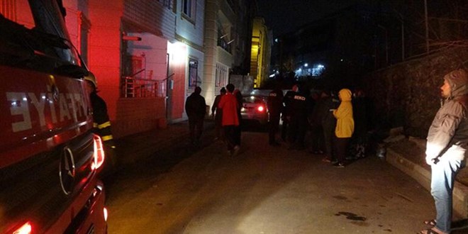 Hasta vatandaşı yangından gece bekçileri kurtardı