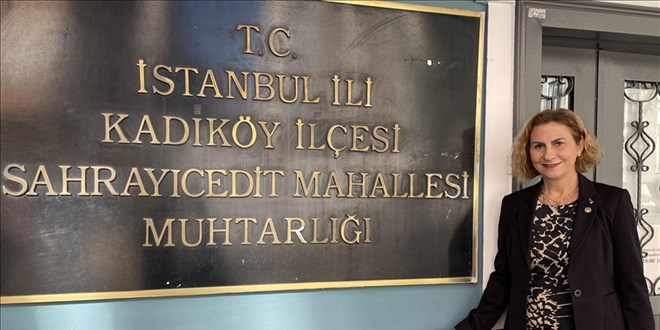 Kadın muhtar, işleri mobil uygulamaya taşıdı