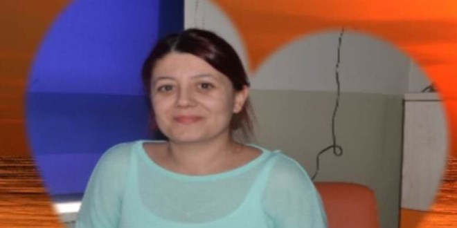 Genç öğretmen gırtlak kanserinden hayatını kaybetti