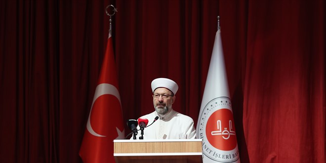 Diyanet İşleri Başkanı Erbaş: Milletimizin her an yanındayız