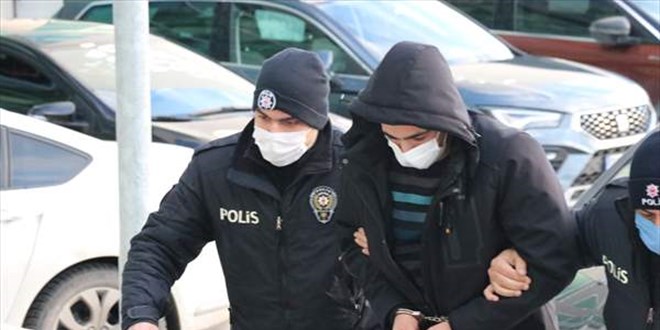 Doktorun burnunu kıran şahıs adliyeye sevk edildi
