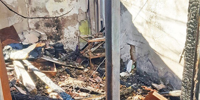 3 mültecinin öldüğü yangında yeni gelişme: Önce elektriği kesip sonra ateşe vermiş