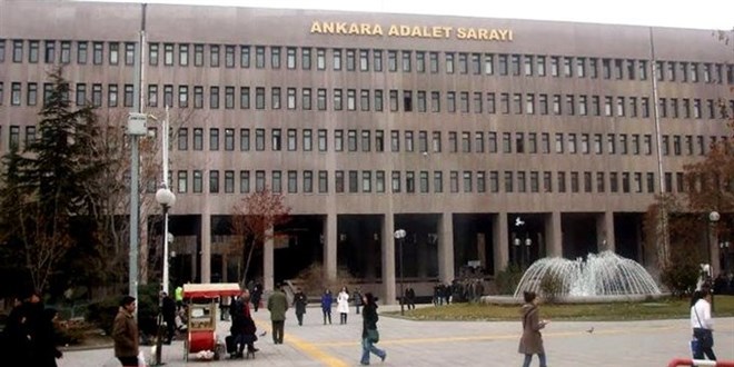 Ankara'da adliyelere girişte avukatların üstü de aranacak