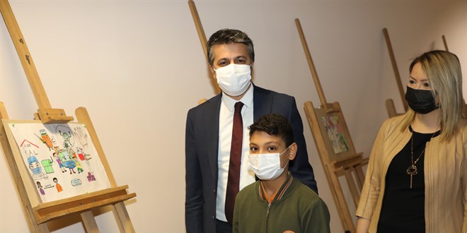 'Turkovac'ı resmetti, yarışmada 1'inci oldu