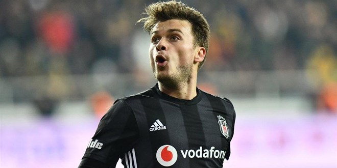 Adem Ljajic, Baakehir ile anlat