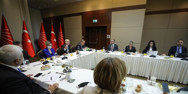 Memurlar.net sordu Kılıçdaroğlu cevapladı: CHP'li belediyelerde mülakat kaldırılacak mı?