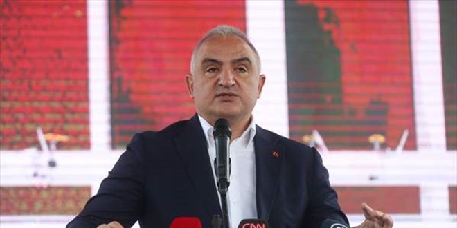 Bakan Ersoy: Turizmde yüzde 100'lük bir artış gerçekleşti
