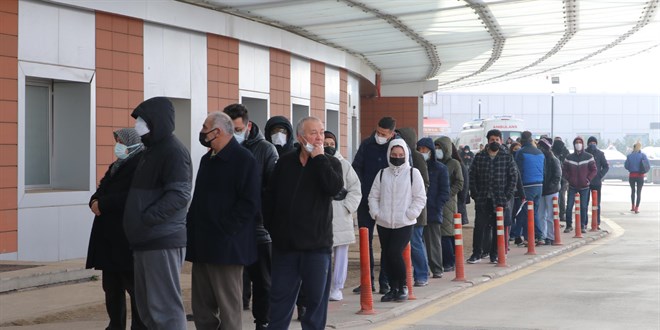 Eskişehir'de koronavirüs alarmı! Etkinlikler iptal edildi