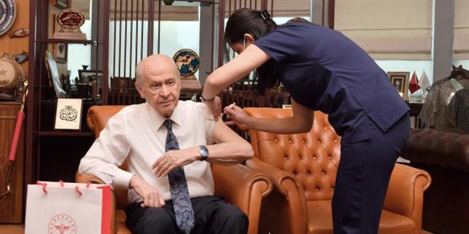 Bahçeli TURKOVAC aşısı oldu