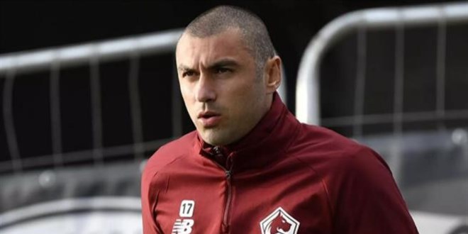 Burak Yılmaz koronavirüse yakalandı