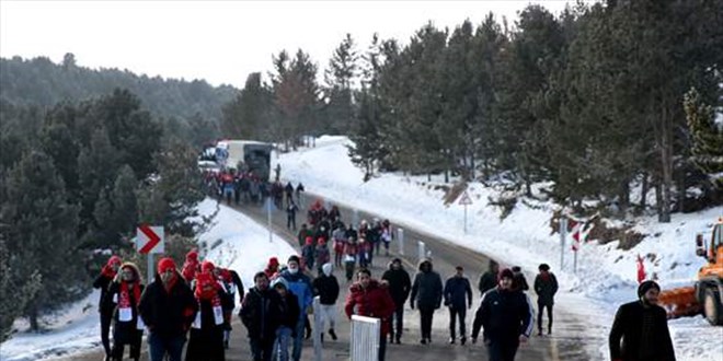 Türkiye 'Şühedanın İzinde' yürüyor
