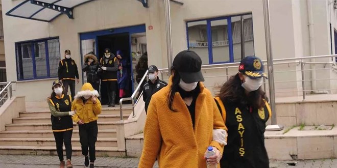 Yalova'da okul servisinde fuhuş