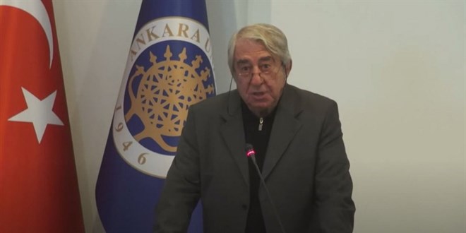 Üniversitede 'başörtüsü neden takıyorsunuz' diyen hoca için karar