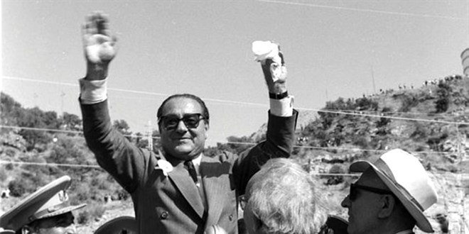 Adnan Menderes'in kendisini yargılayanlara yazdığı mektup gün yüzüne çıktı