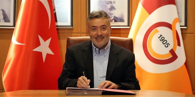 Galatasaray'da teknik direktör Torrent ile resmi sözleşme imzalandı