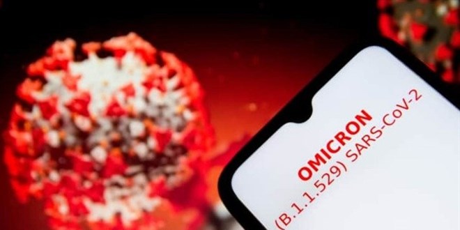Bilim Kurulu üyesinden rahatlatan açıklama: Omicron çok bulaşacak çabuk gidecek