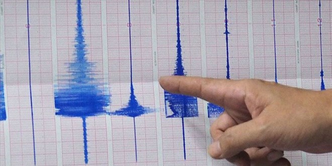 Van'da deprem!