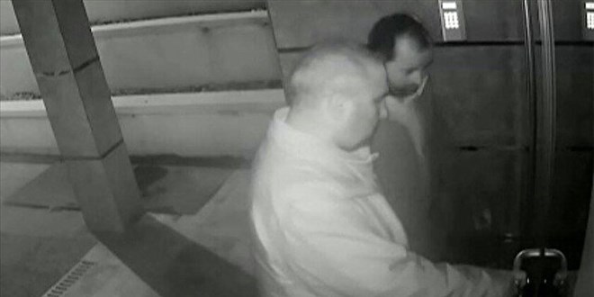 Firari askerlerle yakalanan mahrem imamdan ilginç savunma: Hacamat için geldik!
