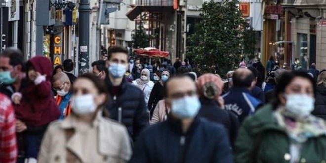 Bilim Kurulu Üyesi Prof. Şener: Sömestir'de vaka sayıları pik yapacak