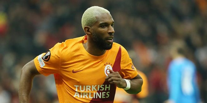 Hull City'ye Süper Lig'den bir isim daha!