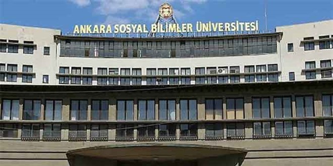 Üniversite, GYS sorusunu iptal etti sonra vazgeçti