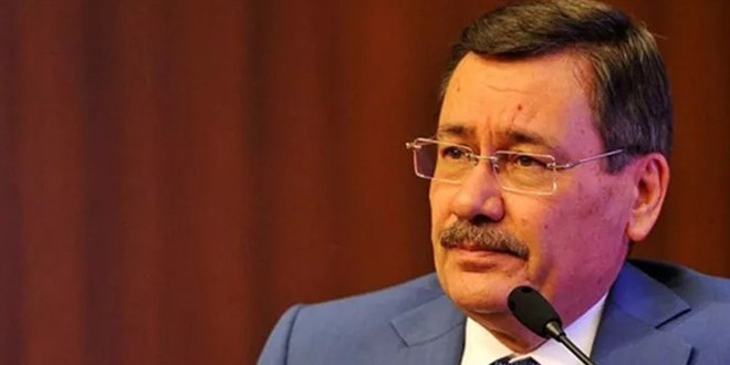 Gökçek'in 'FETÖ'ye üye olma ve propagandasını yapma' suçlamalarına takipsizlik