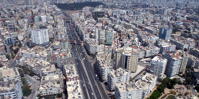 İstanbul'da her 1000 kişiden 62'si Esenyurt'ta: En küçük ilçenin 638 katı