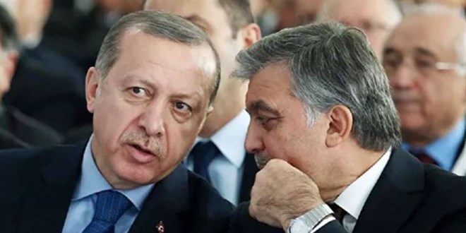 Abdullah Gl, Erdoan'a mesaj atmad, telefonla arad