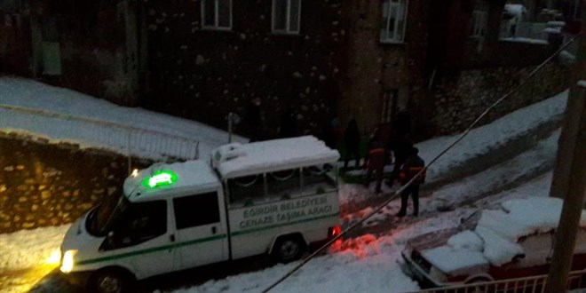 Isparta'da 75 yaşındaki adam evinde ölü bulundu
