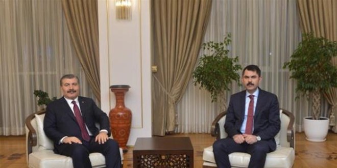 Fahrettin Koca'dan Bakan Kurum'un sağlık durumuna ilişkin açıklama