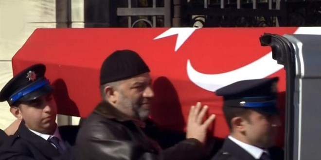 Arka Sokaklar dizisinde başrol oyuncusu veda mı ediyor?