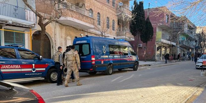 İki aile arasındaki silahlı kavgada 1 kişi öldü, 3 kişi yaralandı