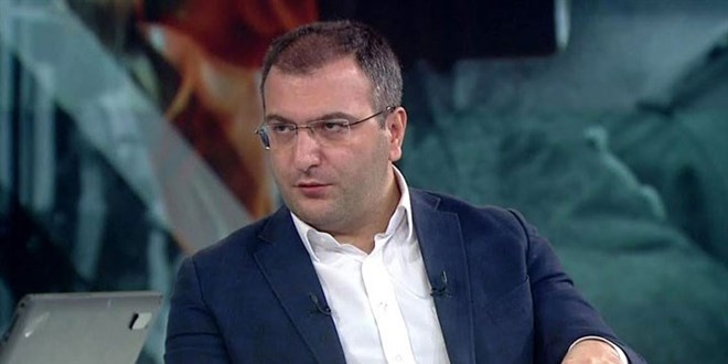 Cem Küçük: Fiyatlar bir nebze de olsun azaldı, gerçekten 'oh' dendi