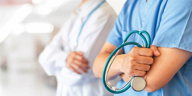 Doktorlar iş bıraktı: Sağlıkçılara yönelik şiddet olayları için çözüm istiyorlar
