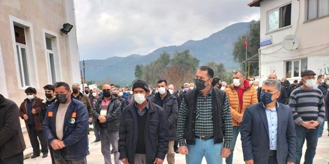 Koronadan vefat eden Özlem öğretmene veda
