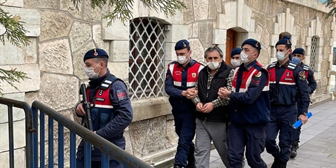 Kütahya'da 21 yıl önce öldürülen gencin babası tahliye edildi