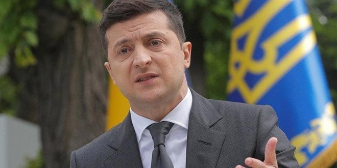 Ukrayna Devlet Başkanı ülke çapında sıkıyönetim ilan etti